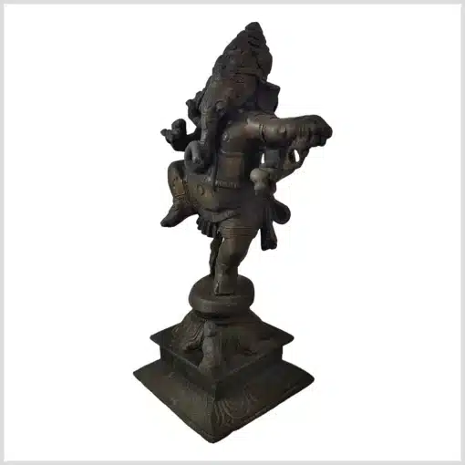 Tanzender Ganesha antik links
